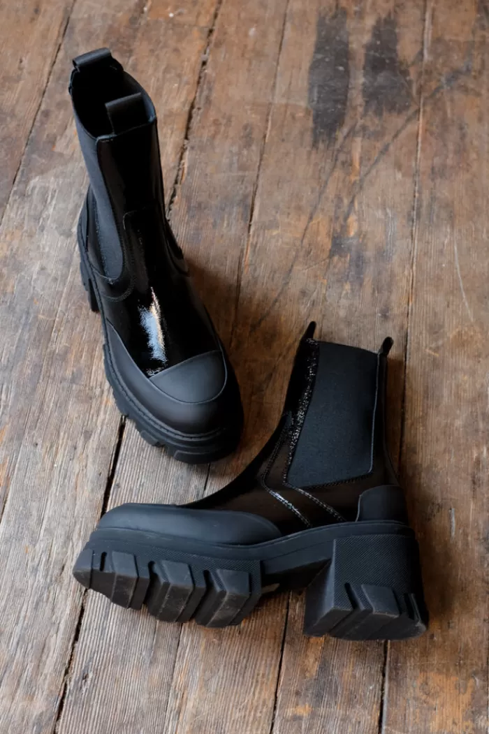 Shoes | GANNI Cleated Heeled Mid Chelsea Boot Black