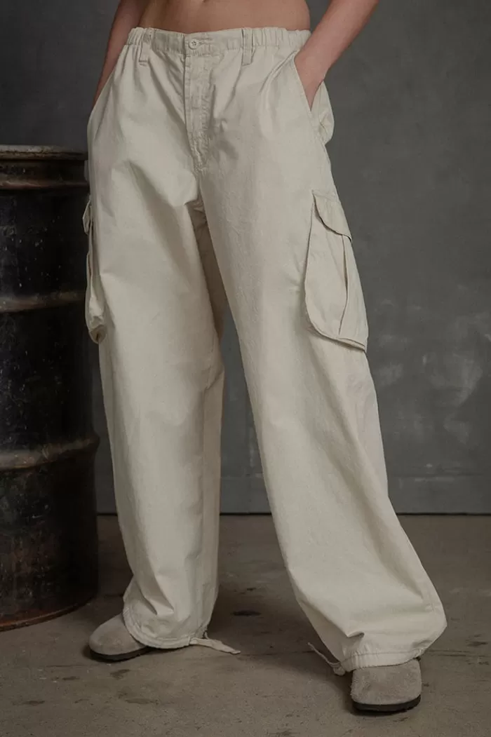 Pants & Bottoms | ELWOOD Freight Pant Sand