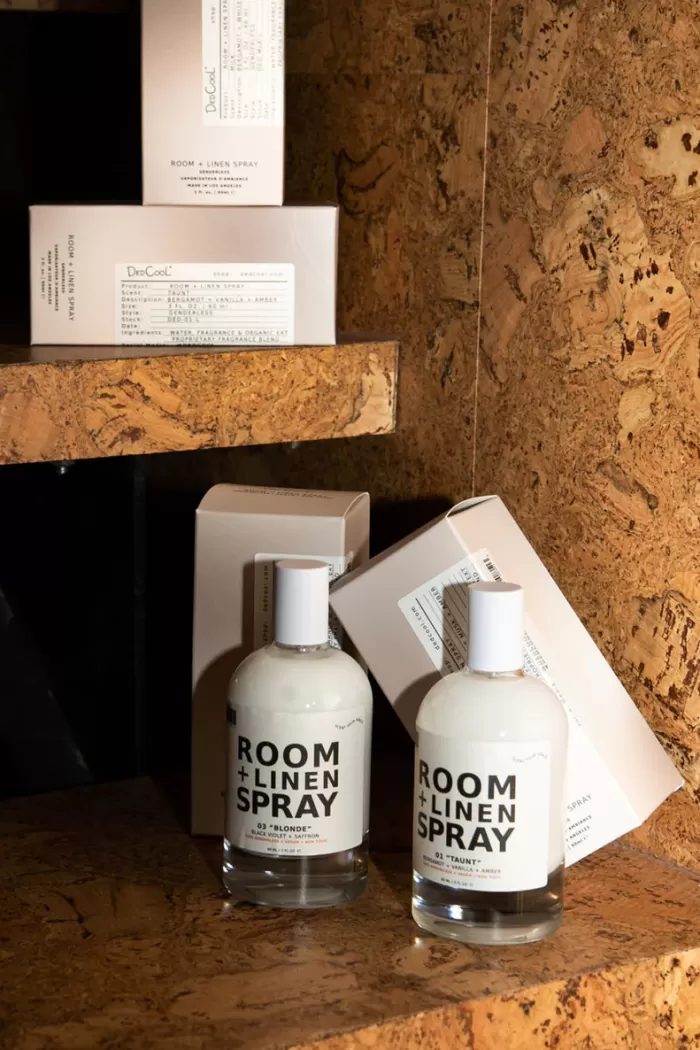 Candles & Scents | DEDCOOL Room And Linen Spray Taunt 01